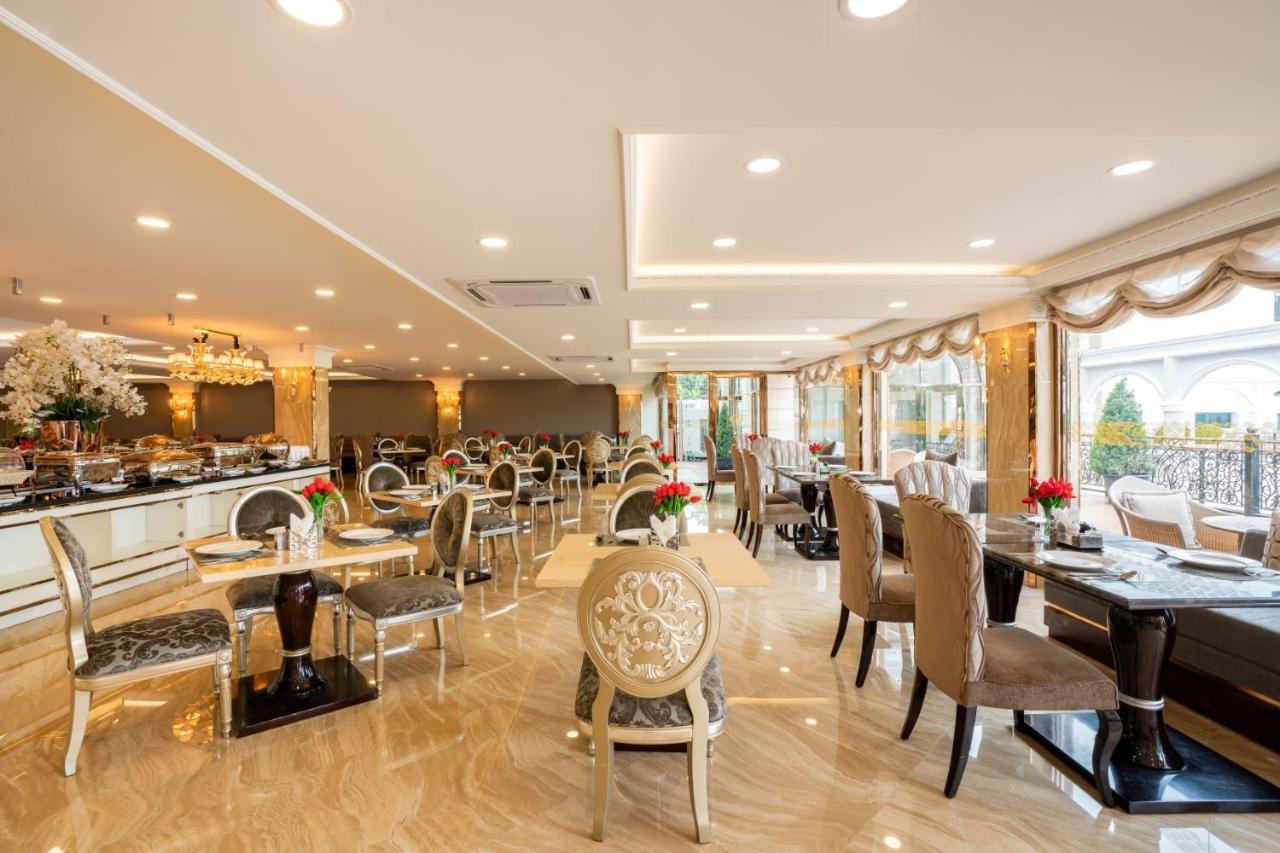 Lk Emerald Beach - Sha Extra Plus Pattaya Exterior photo The restaurant
