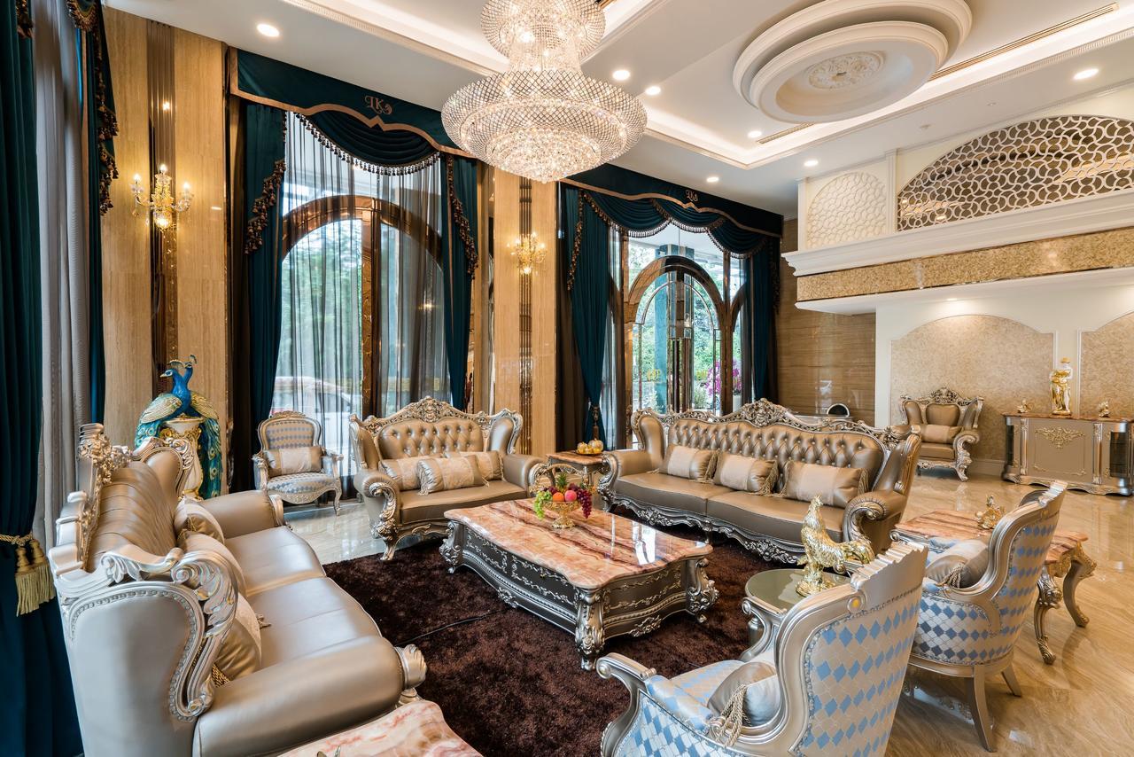 Lk Emerald Beach - Sha Extra Plus Pattaya Exterior photo Interior of a luxury home