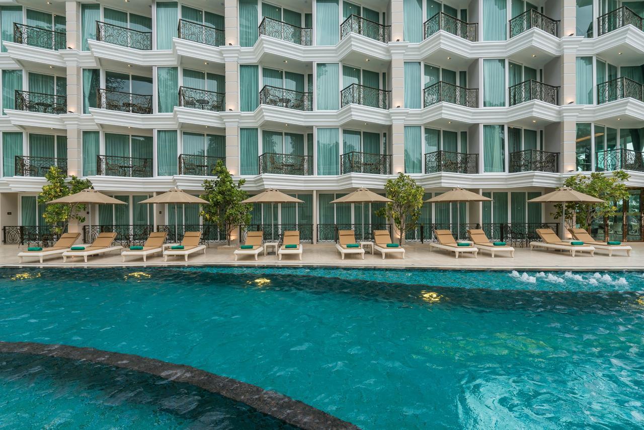 Lk Emerald Beach - Sha Extra Plus Pattaya Exterior photo The swimming pool at the hotel