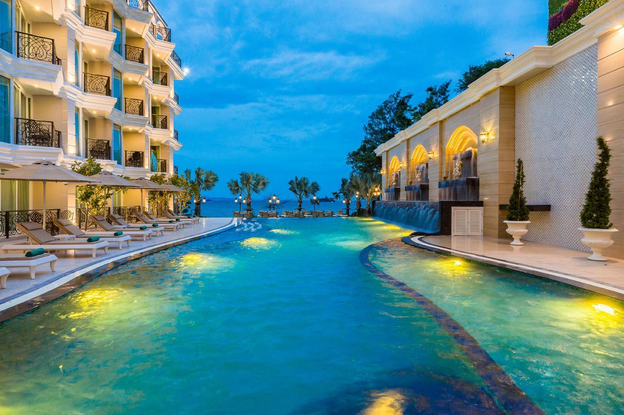 Lk Emerald Beach - Sha Extra Plus Pattaya Exterior photo The swimming pool at the hotel
