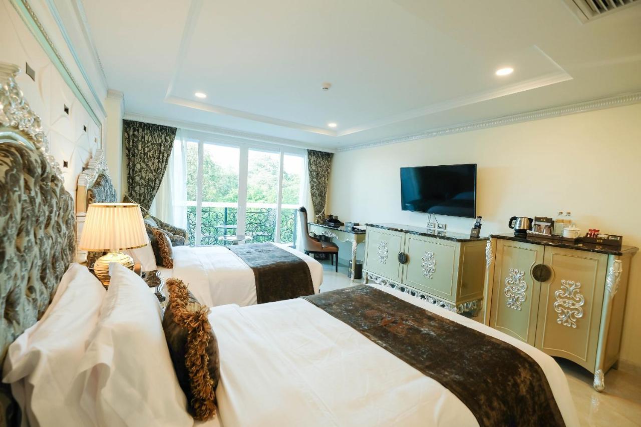 Lk Emerald Beach - Sha Extra Plus Pattaya Exterior photo Deluxe Room